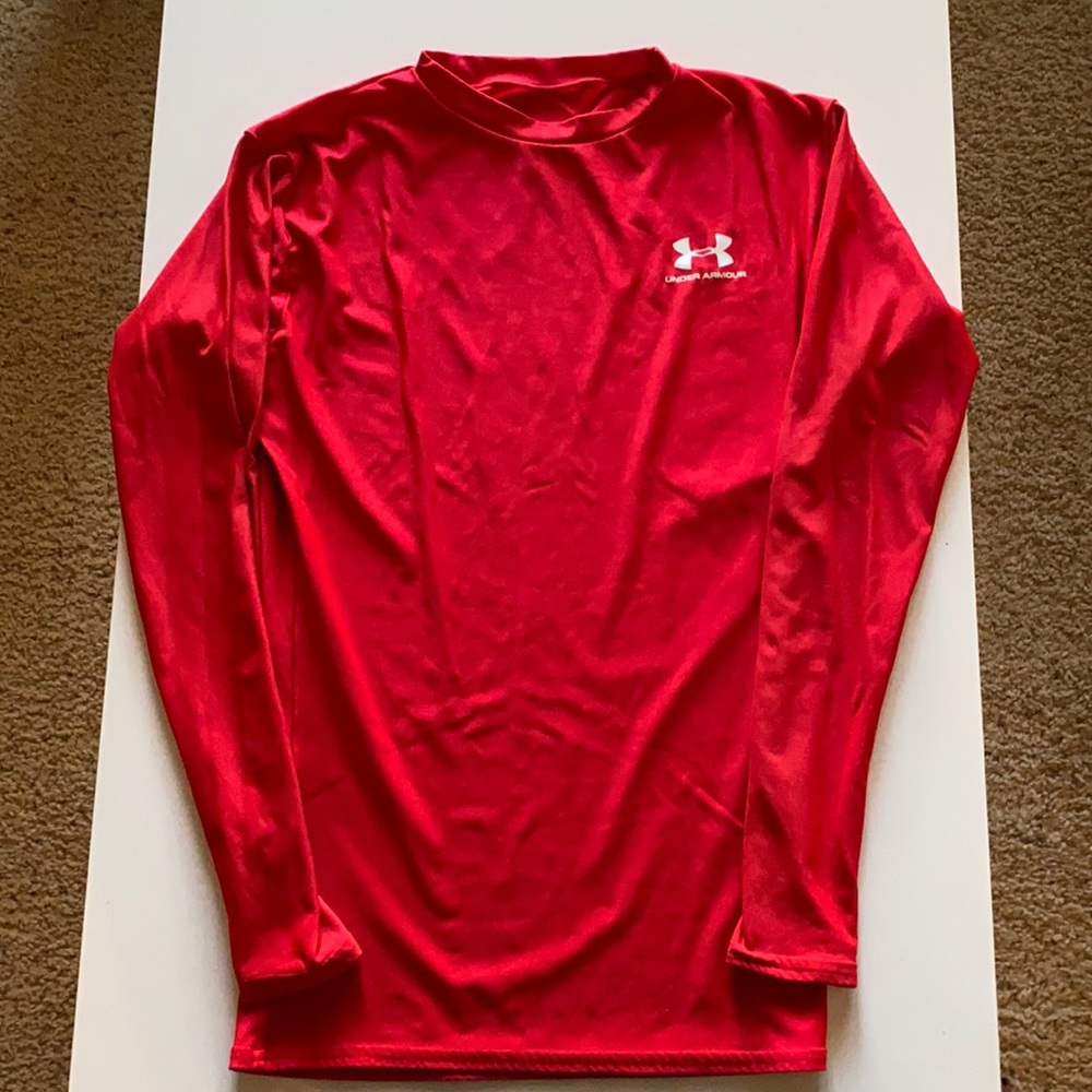 Under Armour shirt.